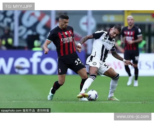 科莫补时绝平过程还原：巴图里纳禁区弧顶世界波