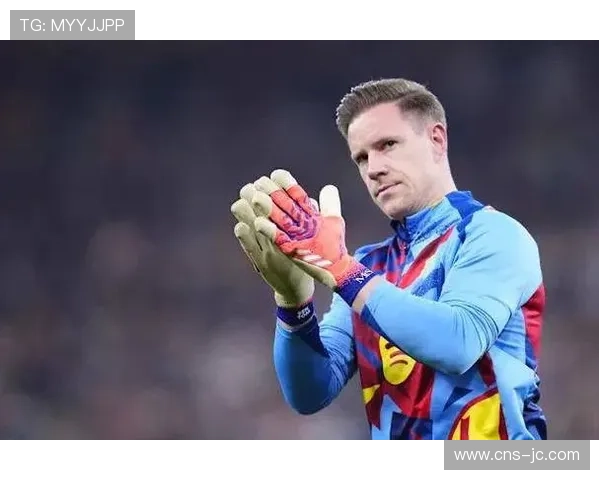 特尔施特根左腿腘绳肌受伤接受手术，预计四月复出